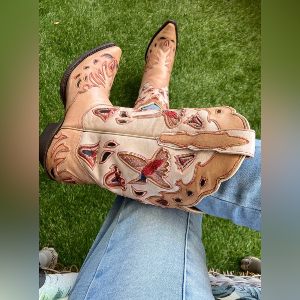 Dan Post Beige and Tan Vintage Hummingbird Heeled Boots DP3745